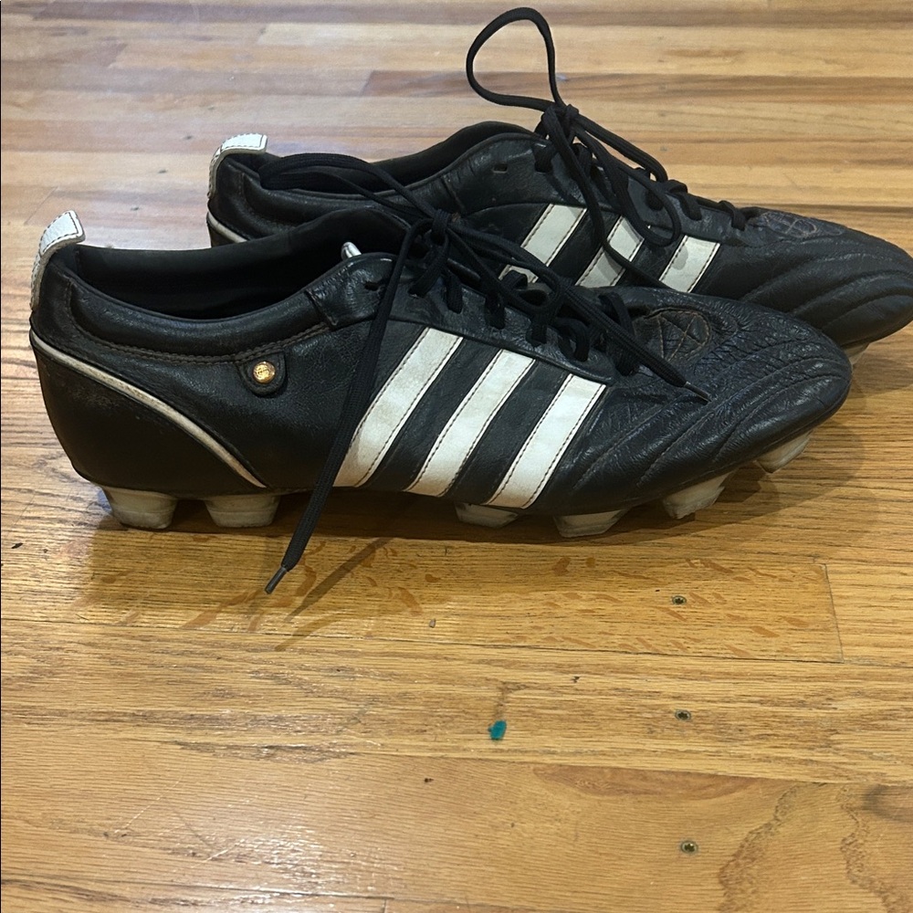 Adidas Men’s Leather Black and White Soccer Cleats